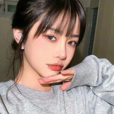 战火中的小狐狸